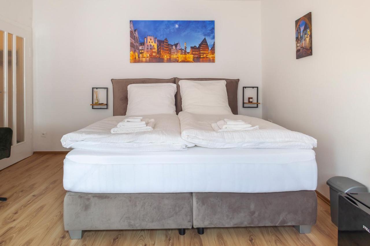 City Apartment In Beruehmter Lage Hildesheim Esterno foto